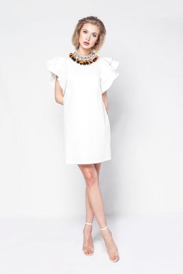 Rochie PrettyGirl alba de zi cu croi in A din material usor elastic captusita pe interior cu volanase la maneca