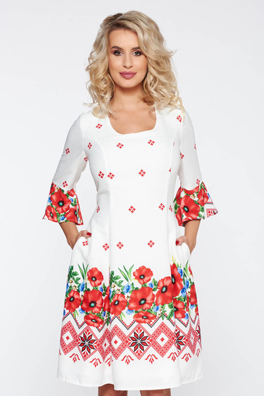 Rochie alba eleganta in clos stofa neelastica subtire cu imprimeuri florale