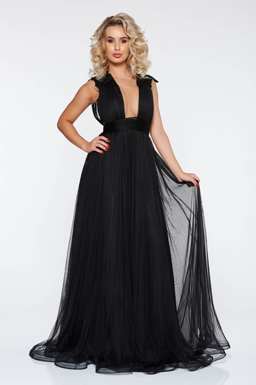 Rochie Ana Radu neagra de ocazie in clos cu aplicatii cu margele cu insertii de broderie cu bust buretat