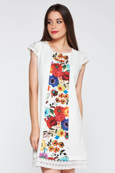 Rochie alba eleganta cu croi in a cu imprimeuri florale din stofa usor elastica cu aplicatii de dantela