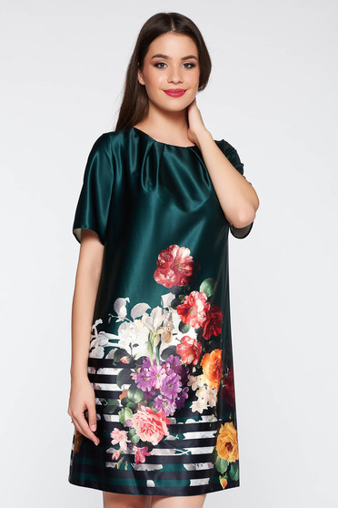 Rochie verde eleganta cu maneca scurta cu croi larg din material satinat cu imprimeu floral