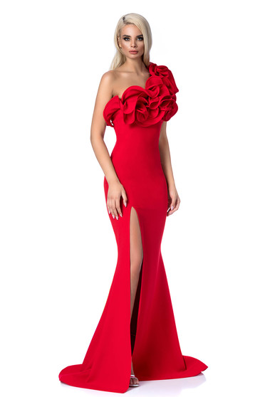 Rochie Ana Radu rosie de ocazie cu un croi mulat lunga tip sirena din material elastic si fin cu volanase