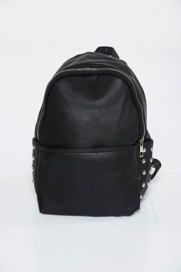 Rucsac negru casual din piele ecologica cu aplicatii metalice