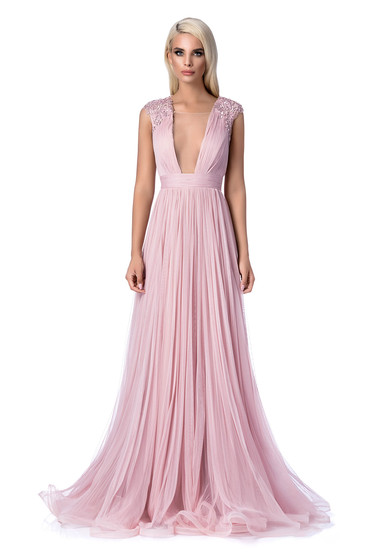 Rochie Ana Radu rosa de ocazie in clos cu aplicatii cu margele cu insertii de broderie cu bust buretat