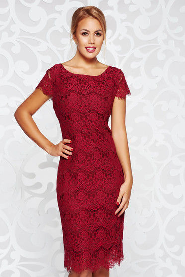 Rochie visinie eleganta din dantela captusita pe interior cu maneca scurta