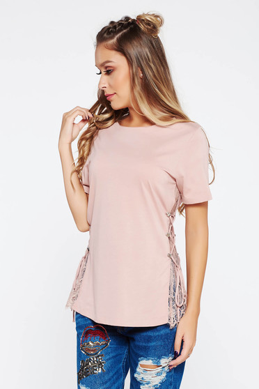 Tricou rosa casual cu croi larg din bumbac cu aplicatii de dantela