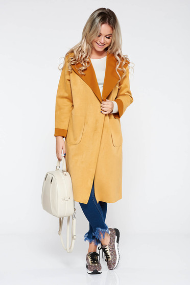 Cardigan SunShine mustariu casual lung cu croi larg din material catifelat cu gluga nedetasabila si buzunare