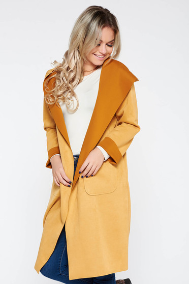 Cardigan SunShine mustariu casual lung cu croi larg din material catifelat cu gluga nedetasabila si buzunare