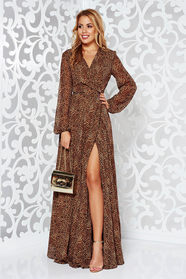 Rochie maro de ocazie in clos din voal cu animal print cu decolteu