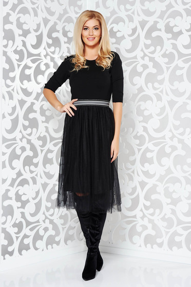 Rochie neagra StarShinerS de zi in clos din material tricotat cu tul cu elastic in talie