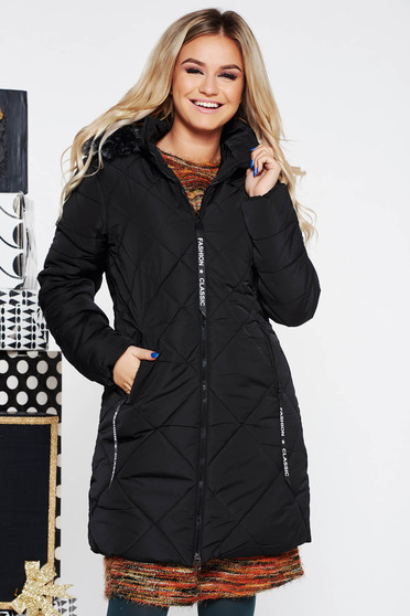 Geaca SunShine neagra casual imblanita cu un croi drept din fas cu buzunare si gluga imblanita
