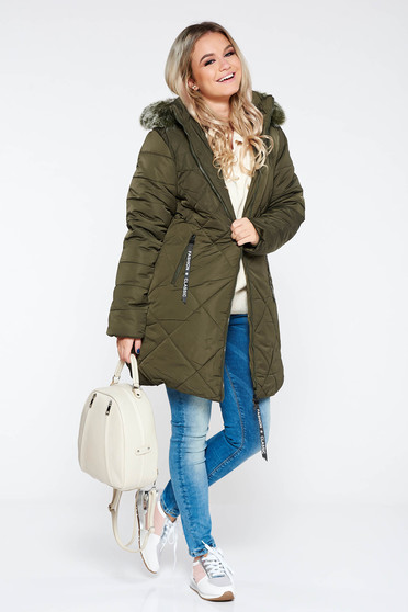 Geaca khaki casual imblanita cu un croi drept din fas cu buzunare si gluga imblanita