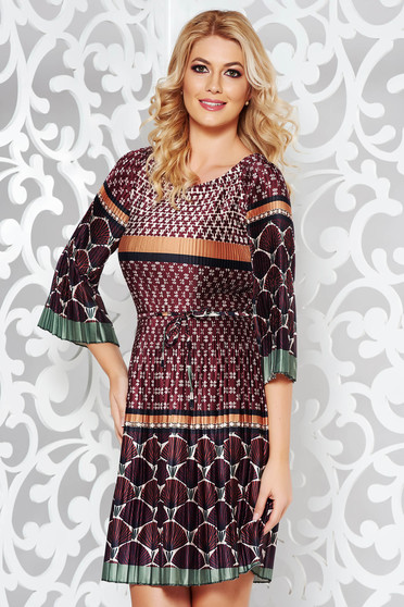 Rochie SunShine verde de zi plisata din material satinat accesorizata cu cordon