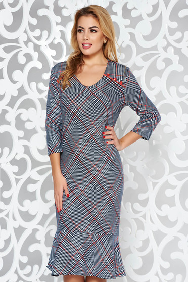 Rochie neagra de zi tip creion din material moale in carouri cu volanase la baza rochiei