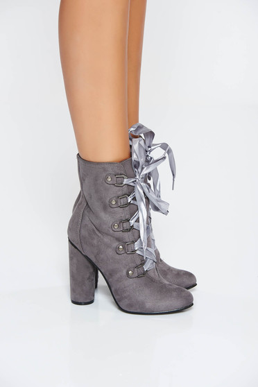 Botine gri casual din piele intoarsa ecologica cu siret