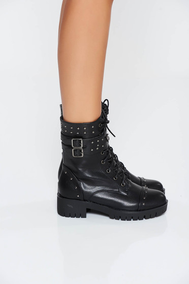 Ghete negru casual din piele ecologica cu siret cu tinte metalice