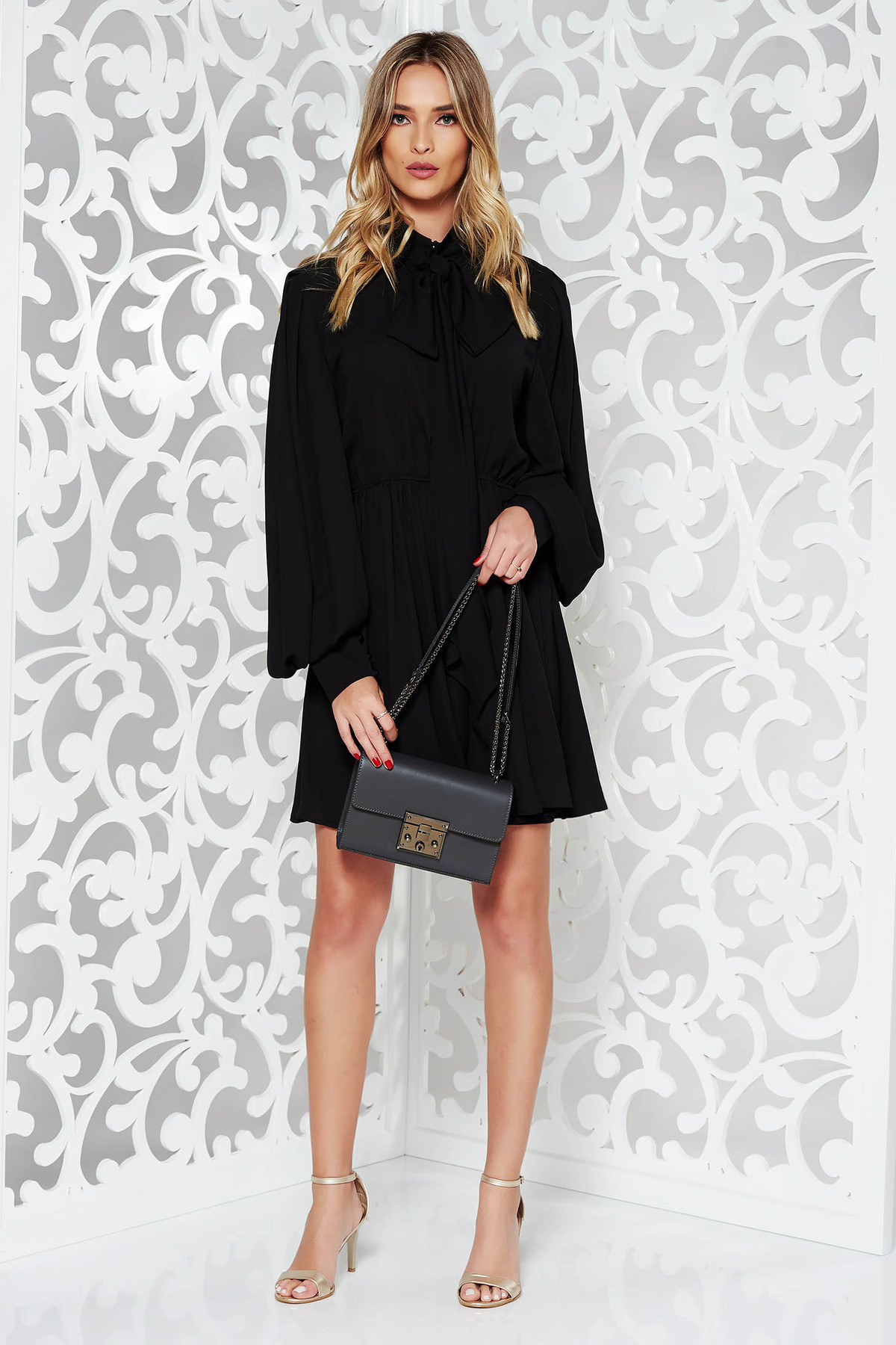 Rochie Ana Radu neagra de lux cu guler tip esarfa din voal cu elastic in talie si maneci lungi