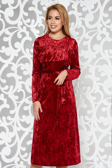 Rochie visinie de ocazie midi din catifea cu elastic in talie accesorizata cu cordon