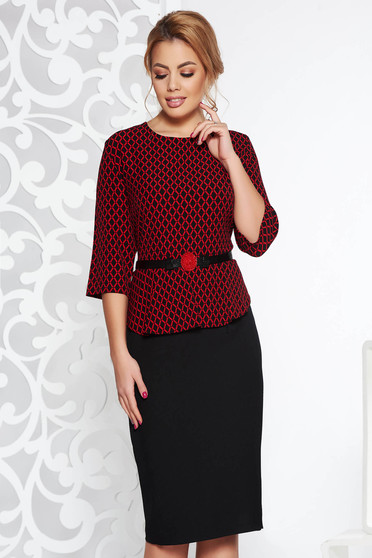 Rochie visinie eleganta tip creion cu peplum din stofa usor elastica accesorizata cu cordon