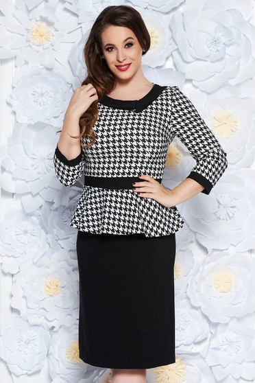 Rochie neagra eleganta tip creion cu peplum cu maneca 3/4 din bumbac usor elastic