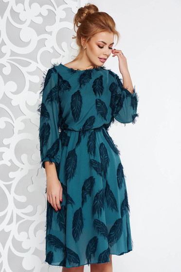 Rochie verde-inchis eleganta midi in clos din voal captusita pe interior cu elastic in talie