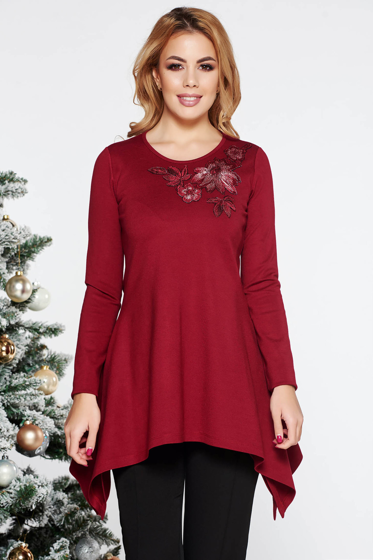 Bluza dama LaDonna visinie eleganta asimetrica cu croi larg din material usor elastic cu insertii de broderie