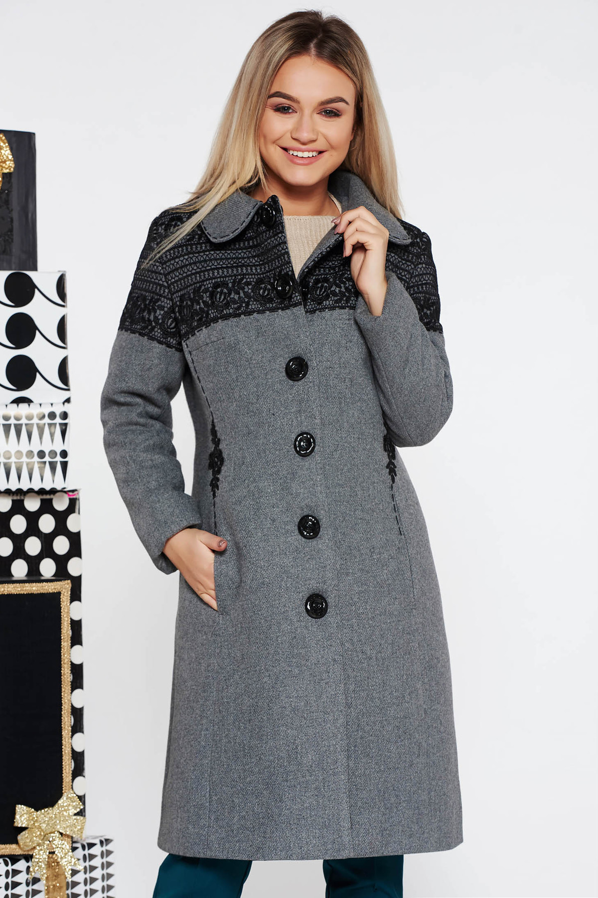 Palton LaDonna gri elegant cu un croi cambrat brodat din lana captusit pe interior cu buzunare captusit pe interior