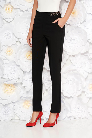 Pantaloni PrettyGirl negri eleganti conici cu talie inalta din stofa usor elastica accesorizat cu lant metalic