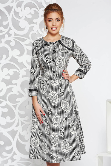 Rochie alba eleganta midi in clos cu aplicatii de dantela