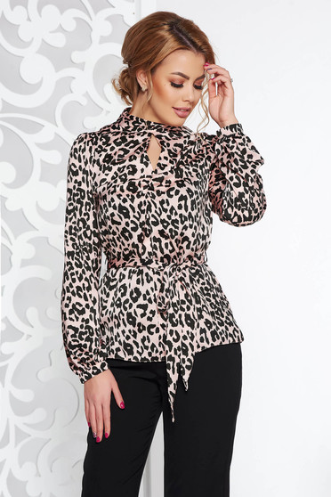 Bluza dama StarShinerS rosa cu croi larg din material satinat accesorizata cu cordon
