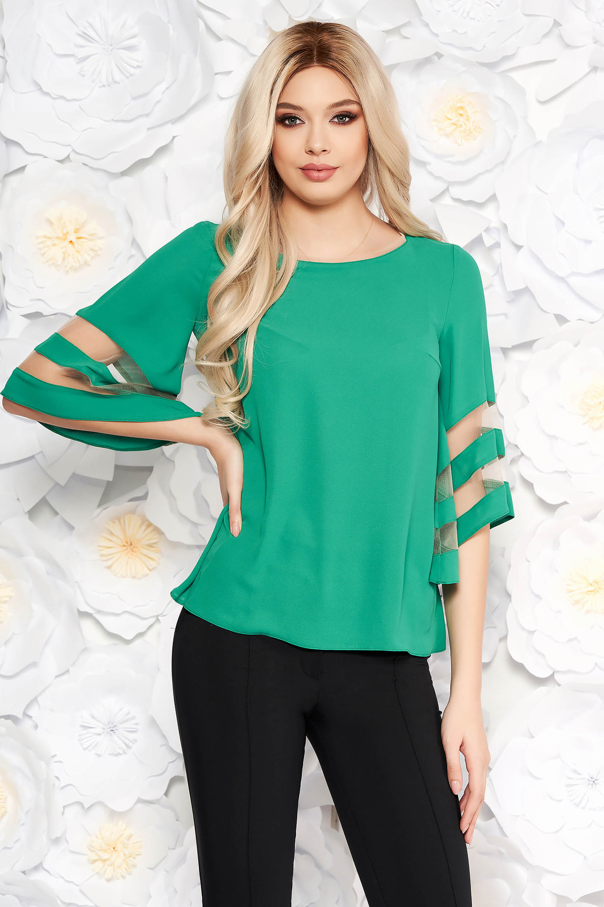 Bluza dama verde eleganta cu croi larg din material vaporos cu maneci clopot