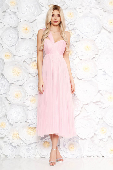 Rochie Ana Radu roz deschis de lux midi in clos din tul captusita pe interior fara maneci