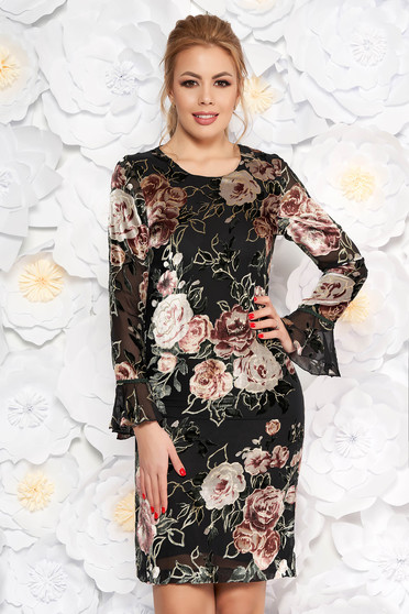 Rochie neagra eleganta cu croi larg din dantela catifelata captusita pe interior cu maneci lungi