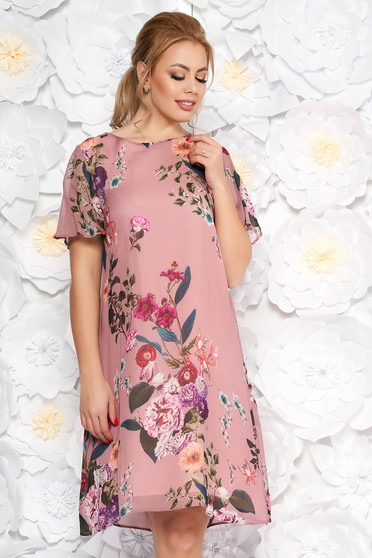 Rochie roz eleganta cu croi larg din material vaporos cu imprimeuri florale