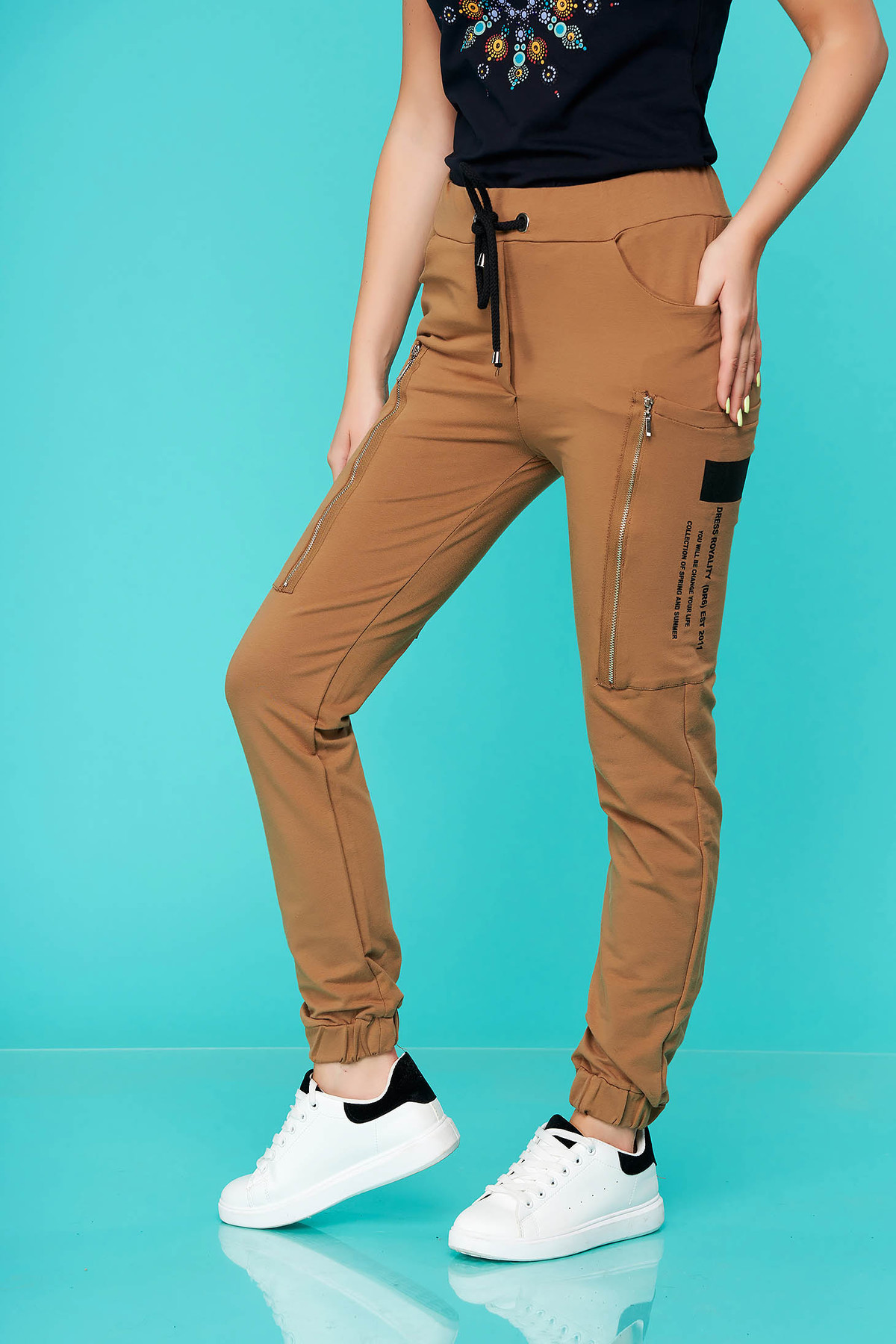 Pantaloni cappuccino lungi casual din bumbac cu talie inalta cu elastic si buzunare laterale
