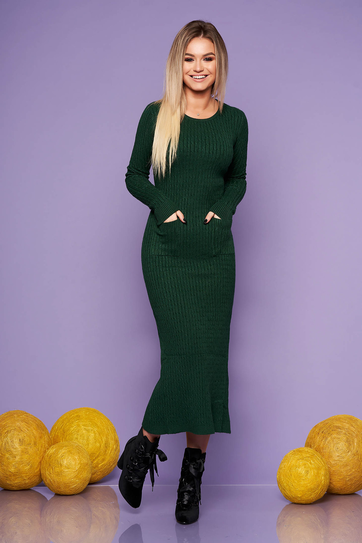 Rochie SunShine verde-inchis de zi din material tricotat lunga cu un croi mulat