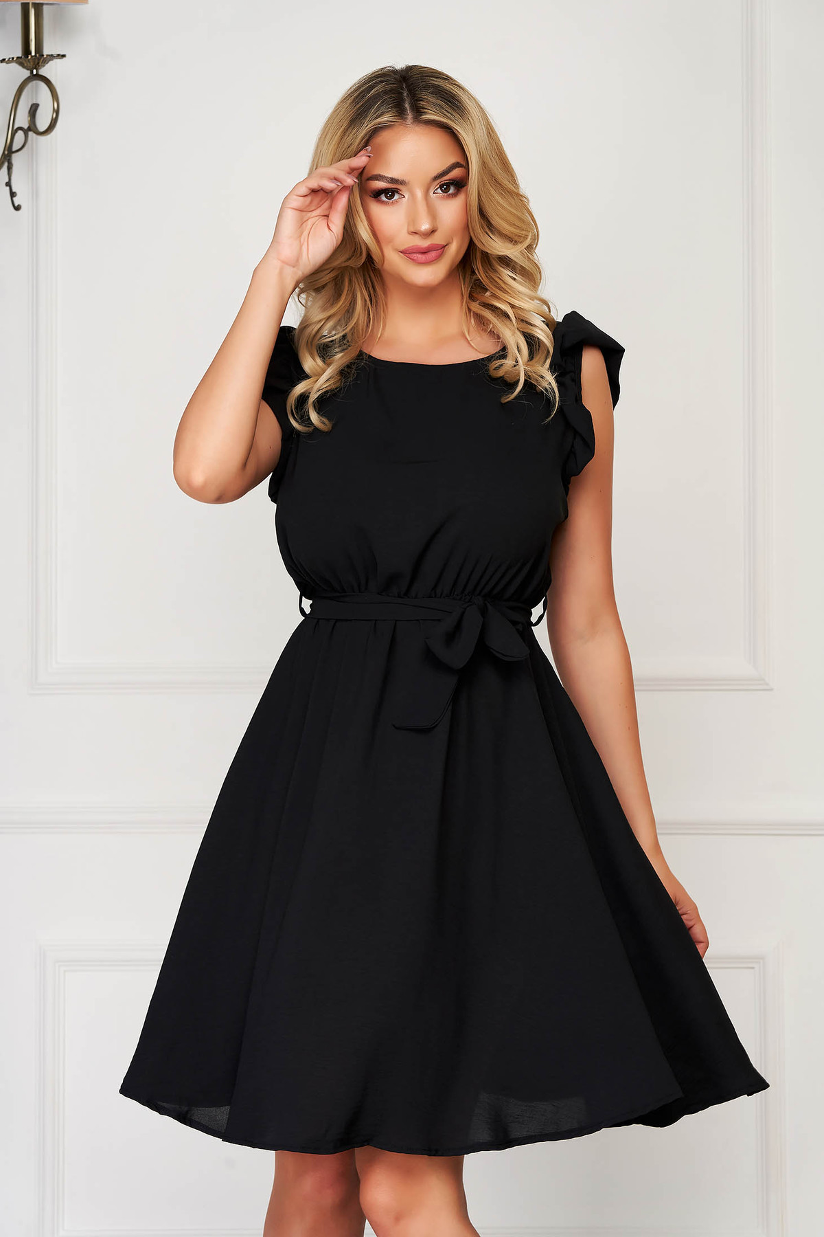 Rochie SunShine neagra scurta de zi din material subtire fara maneci