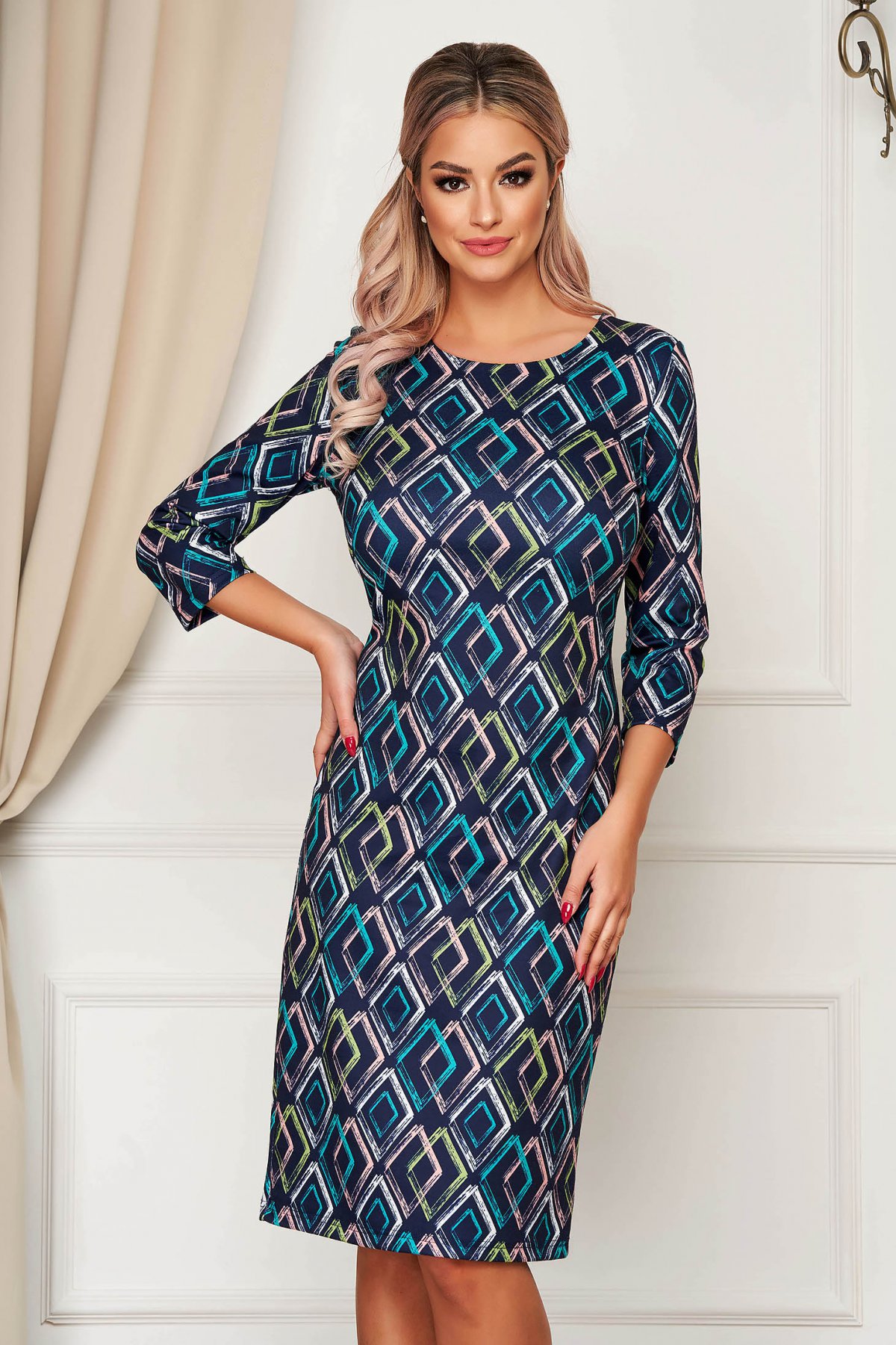 Rochie StarShinerS albastru-inchis office midi cu un croi drept cu maneca 3/4 jersey cu imprimeu geometric