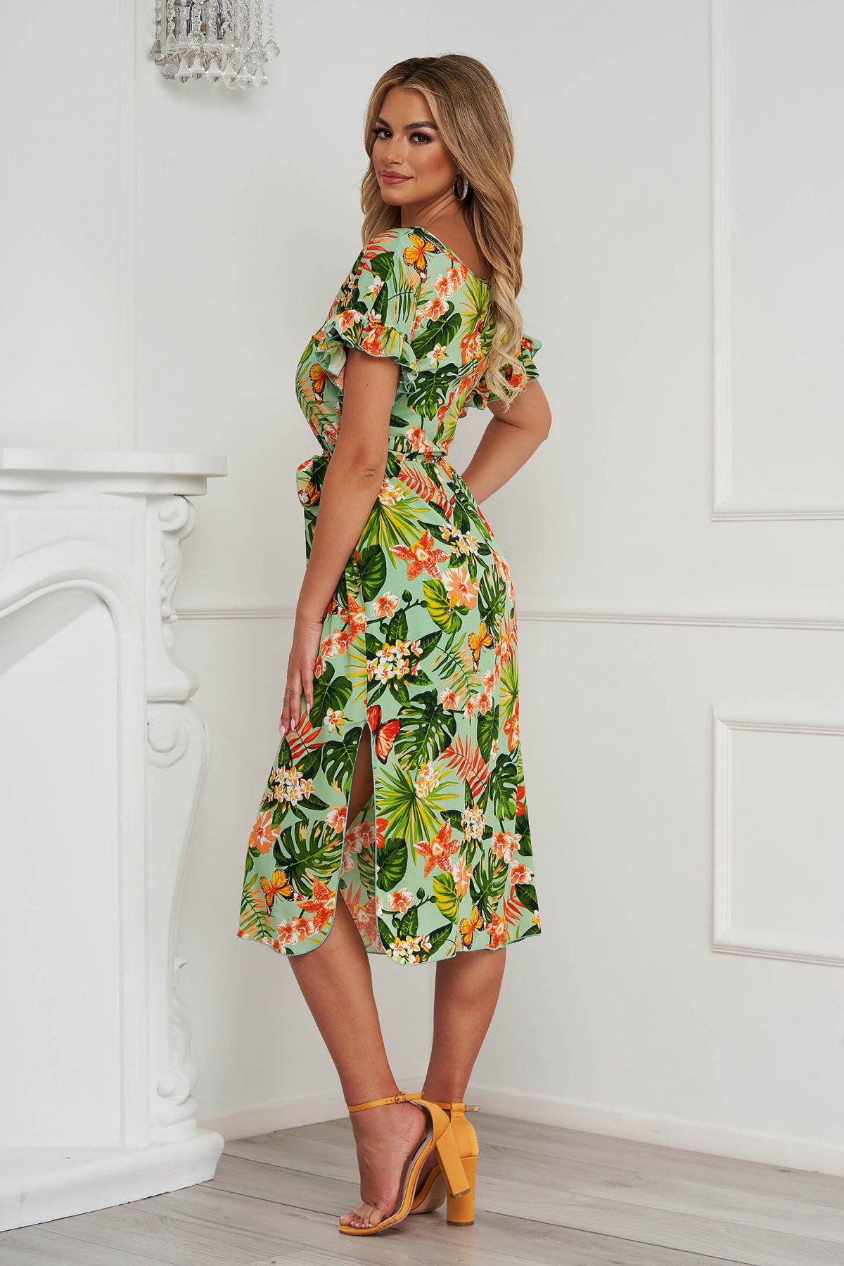 Rochie StarShinerS cu imprimeu floral cu un croi drept accesorizata cu cordon cu slit lateral pret ieftin