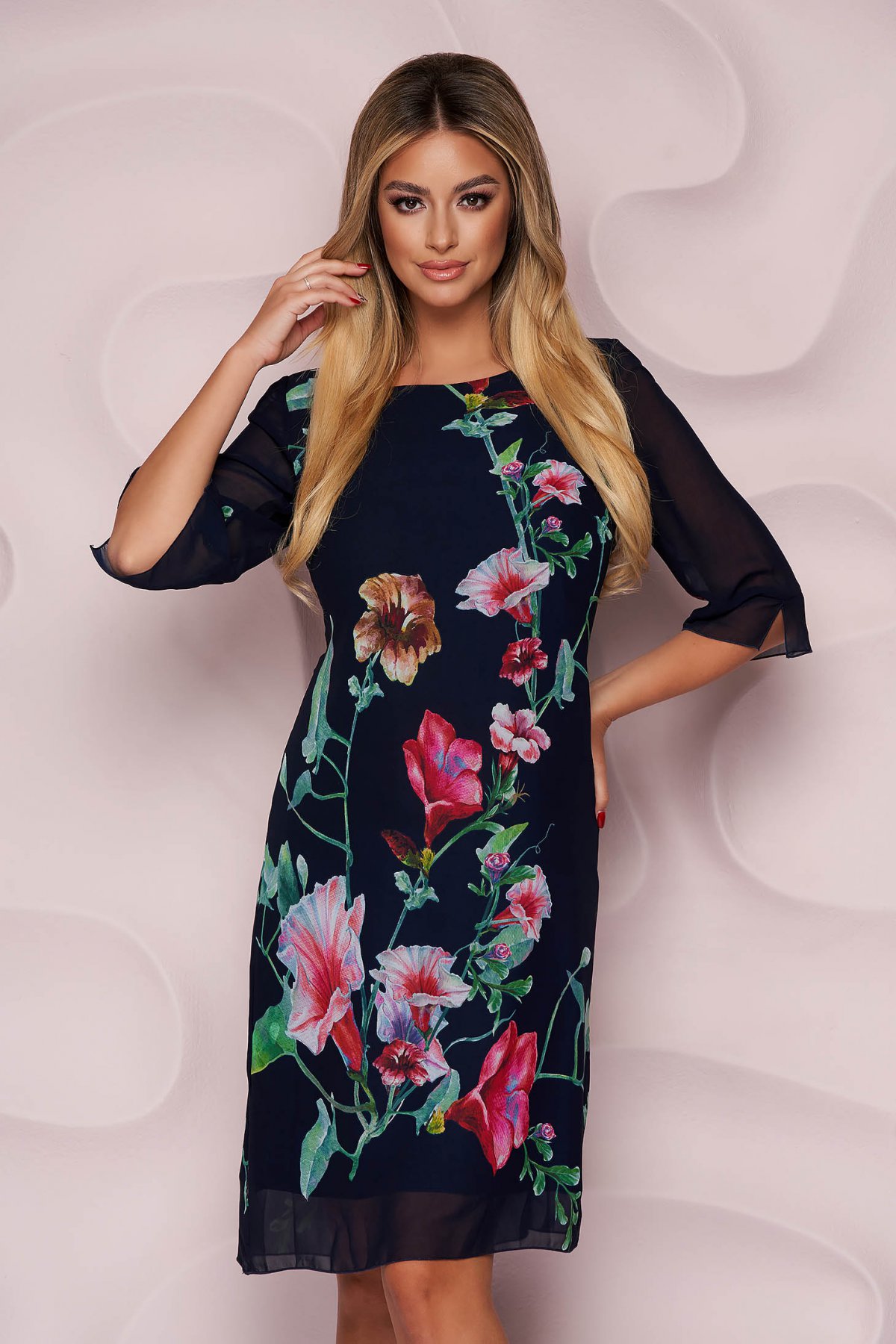 Rochie Lady Pandora midi cu un croi drept din material subtire neelastic din voal si maneci trei-sferturi