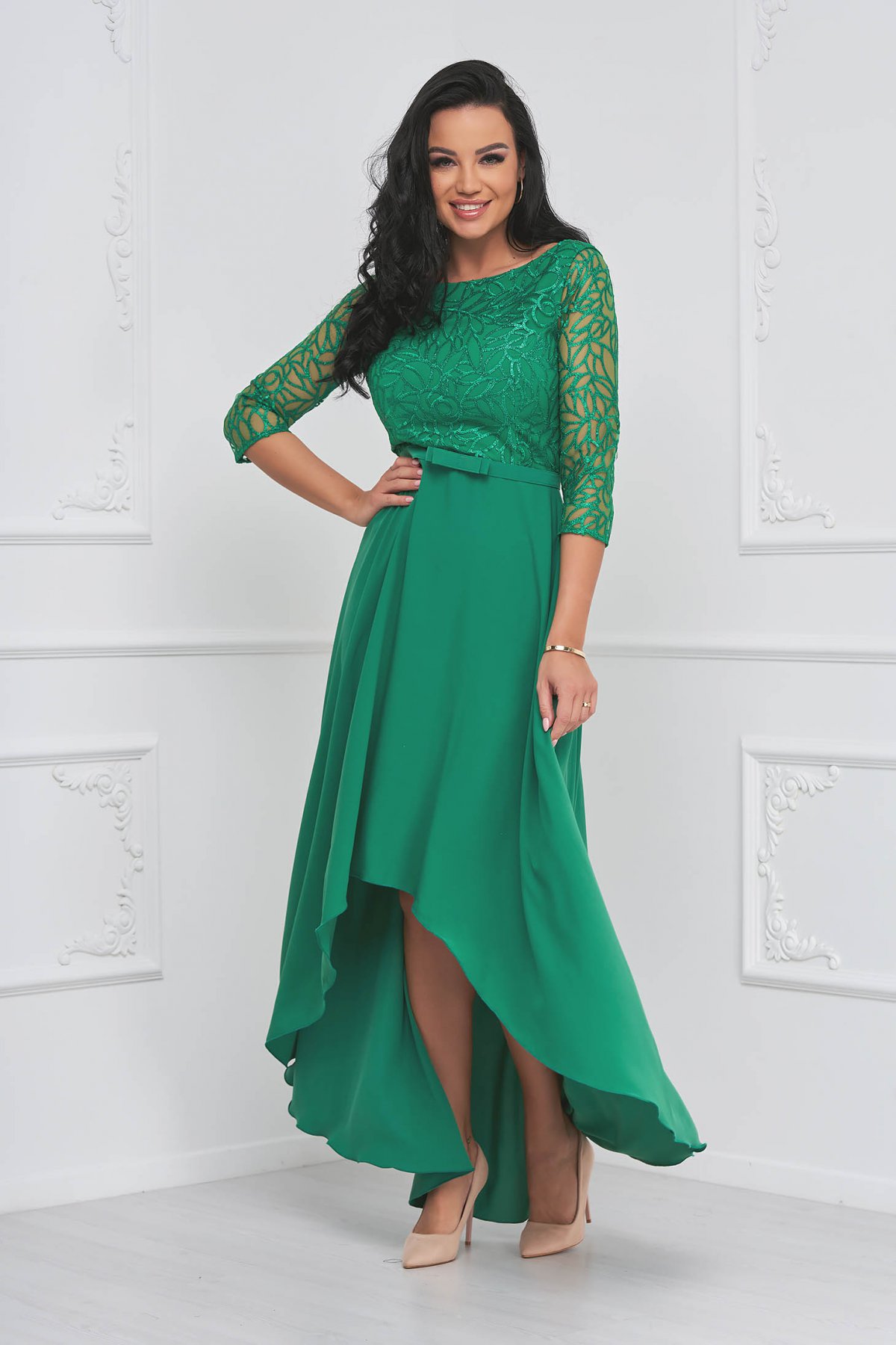 Rochie din dantela din georgette verde asimetrica in clos cu aplicatii de dantela - StarShinerS