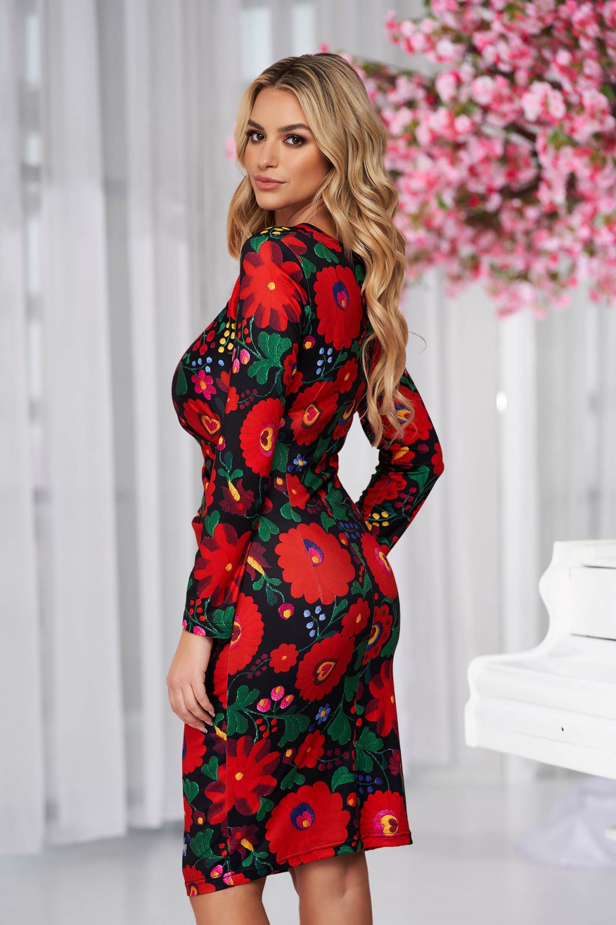Rochie StarShinerS office midi din lycra moale tip creion cu pliuri in zona taliei pret ieftin