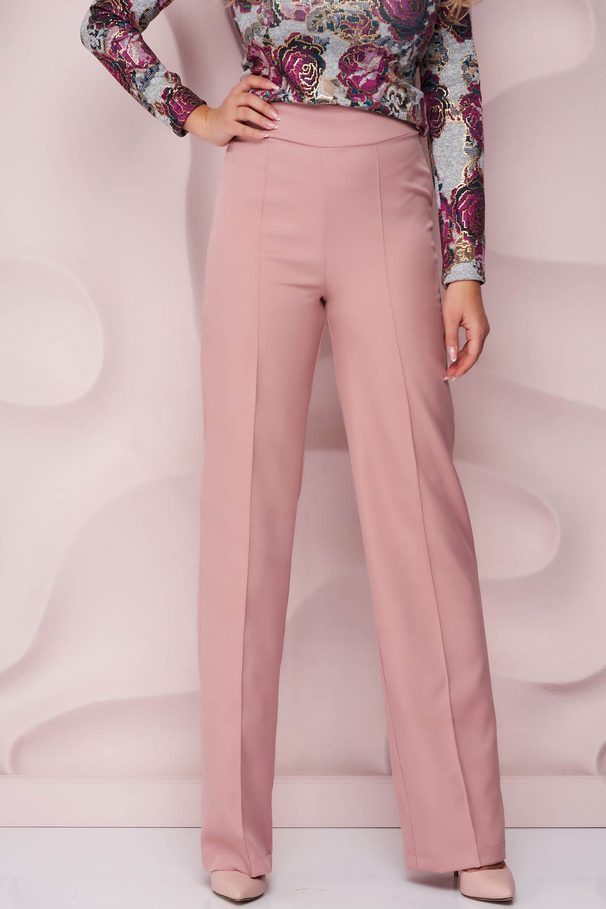 Pantaloni StarShinerS roz prafuit eleganti cu talie inalta cu un croi evazat din stofa StarShinerS imagine 2022 13clothing.ro