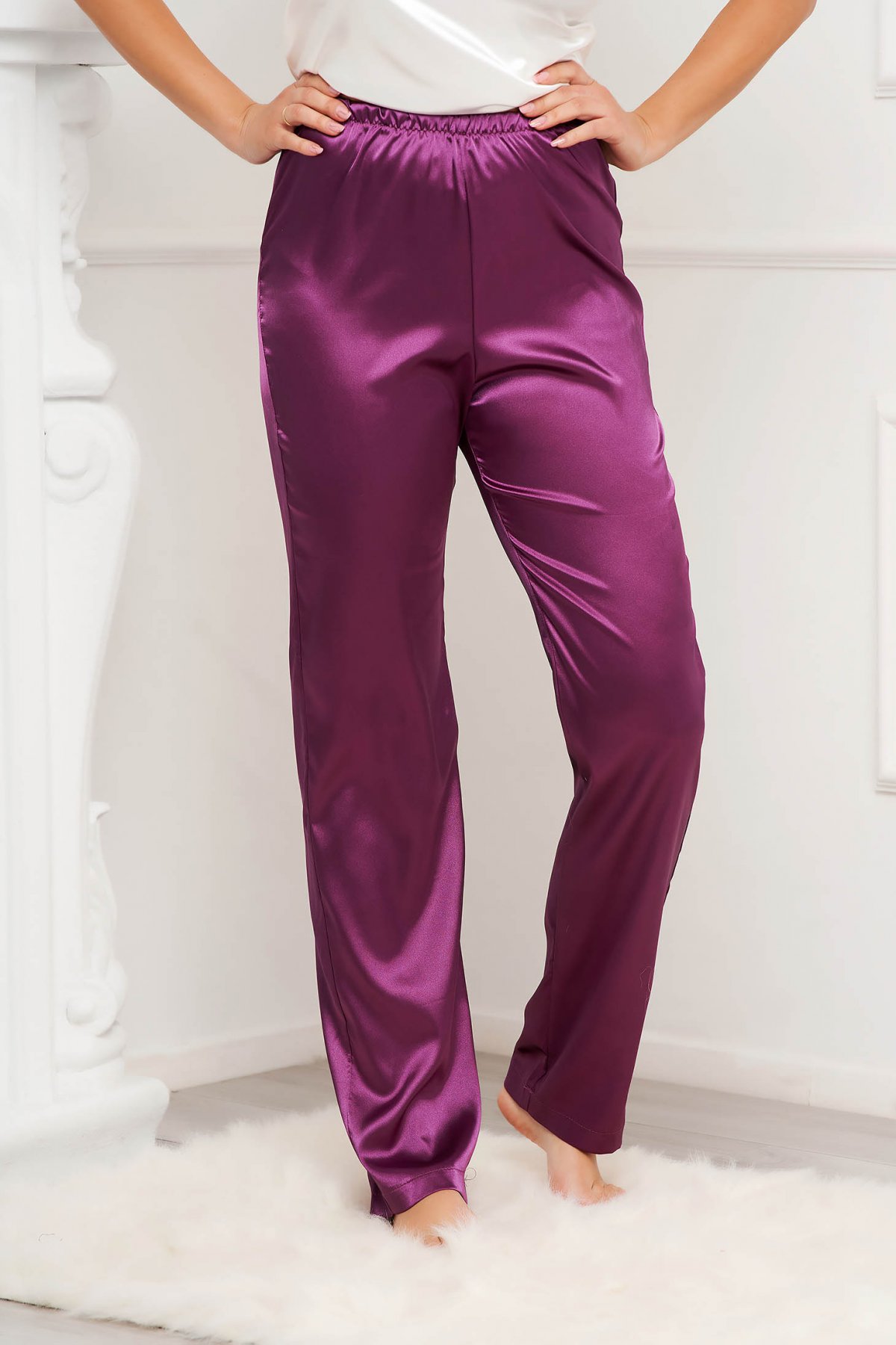 Pantaloni de pijama StarShinerS mov din satin cu un croi drept si talie normala