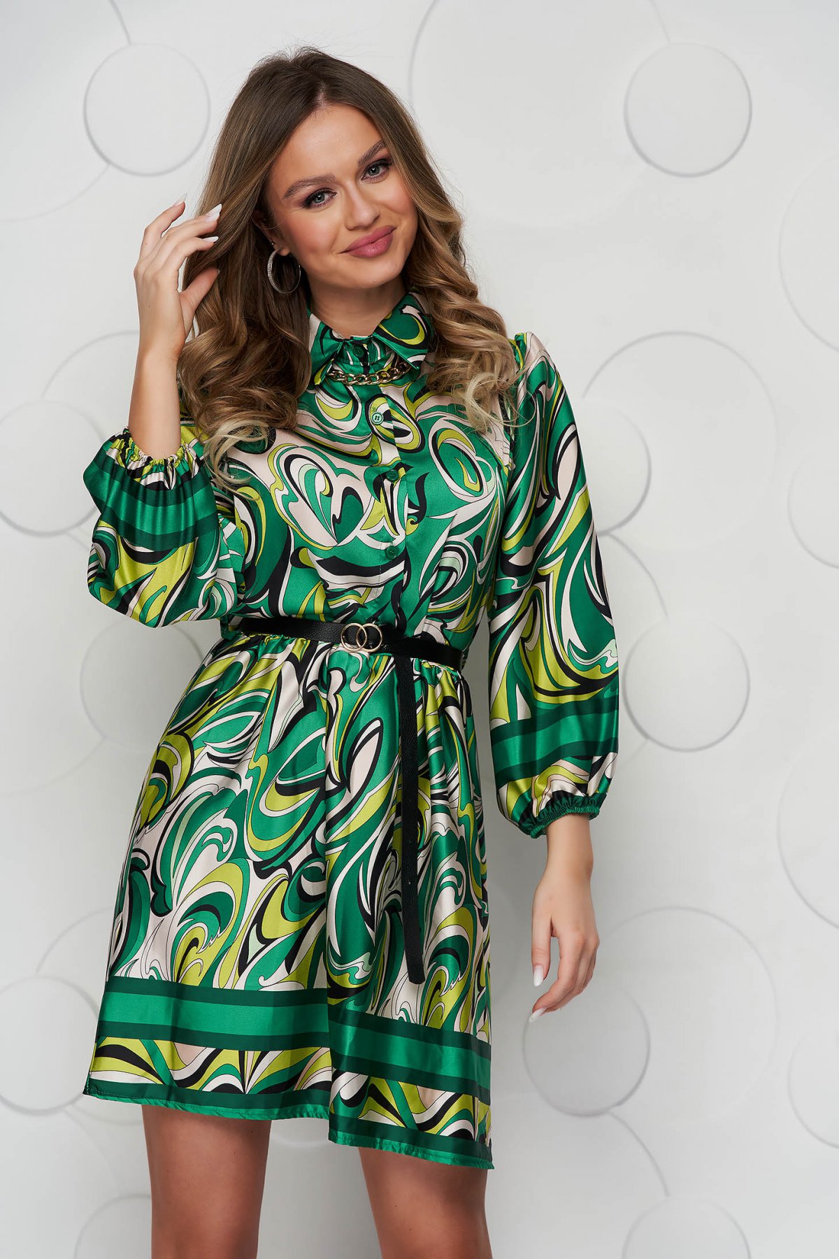 Rochie SunShine verde clos cu elastic in talie din satin cu curea din imitatie de piele