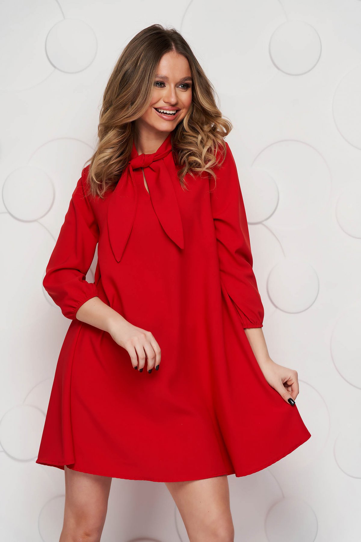 Rochie SunShine rosie scurta din stofa elastica cu croi in a si decolteu in v