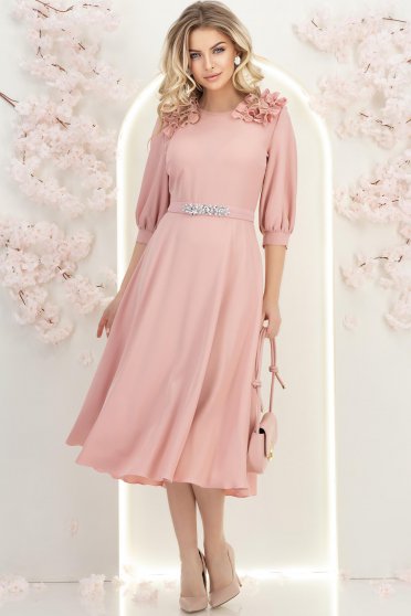 Ținută damă - rochie, accesorii