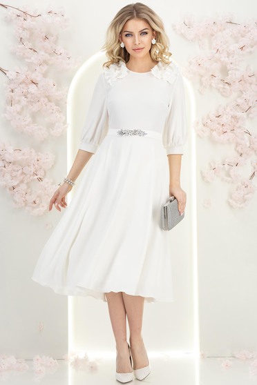 Ținută damă - rochie, accesorii