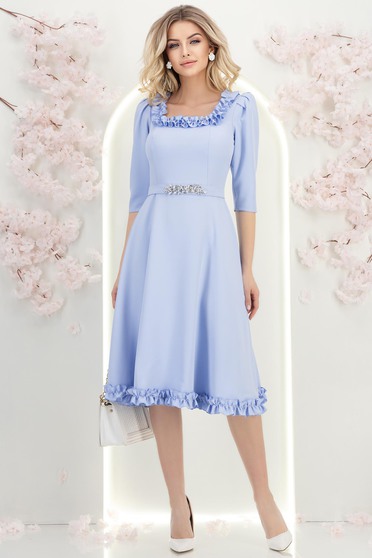 Ținută damă - accesorii, rochie