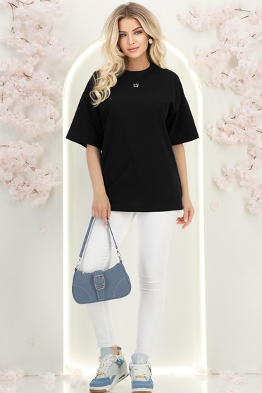 Ținută damă - tricou, blugi